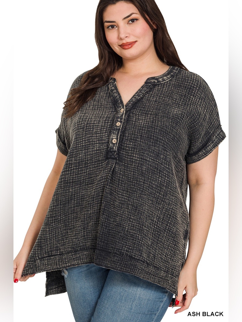 Zenana PLUS WASHED DOUBLE GAUZE 3/4 BUTTON HENLEY NECK SHIRT